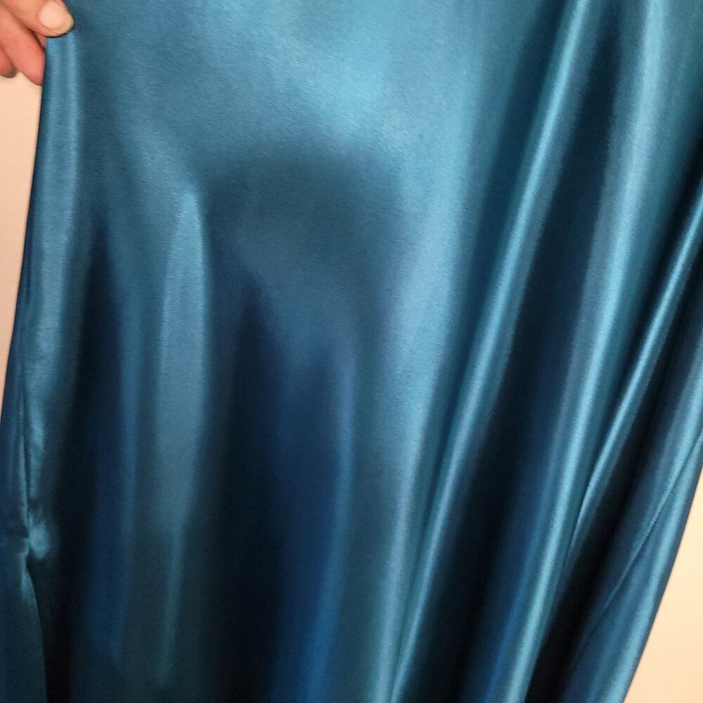 Thalia 2XL Blue Green Nightgown - Cozy & Chic Sleepwear - Picture 10 of 14